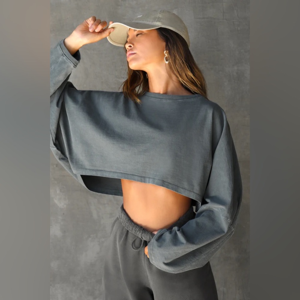 *NWT* JOAH BROWN SLOUCHY CROP LONG SLEEVE SIZE S/M EVERGREEN COTTON *NWT*